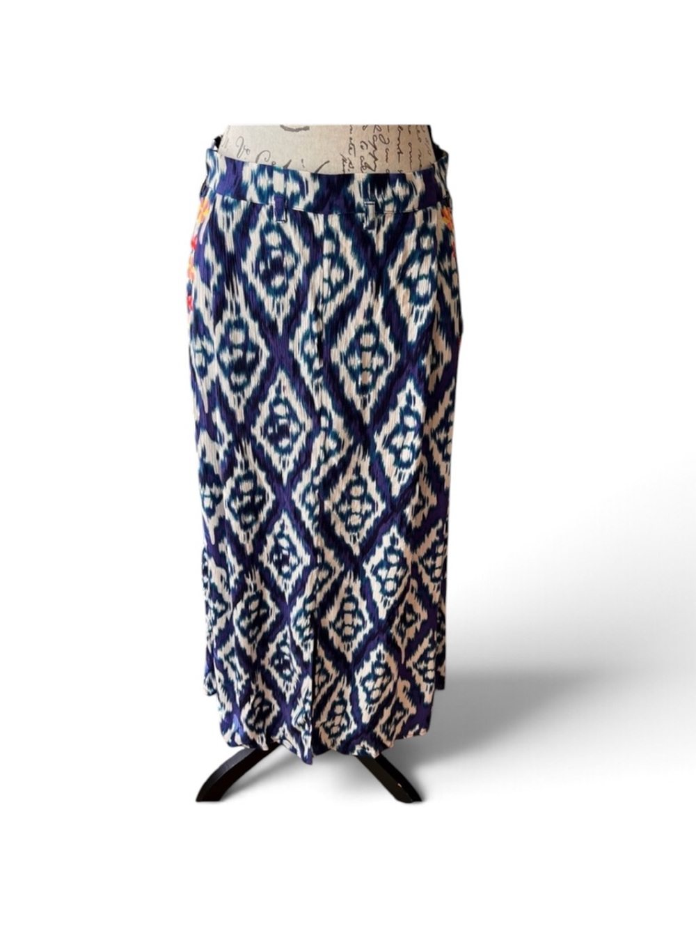 Soft Surrounding Blue Printed Skirt Embroidered Floral Pockets Sz M